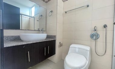 SEA CONFIABLE VENDE APARTAMENTO PH LA TORRACA 3 RECAMARAS