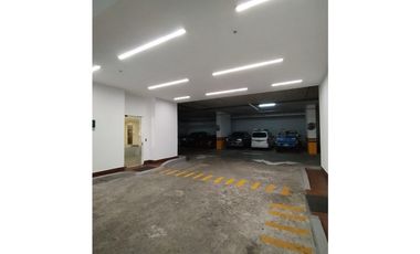 SEA CONFIABLE VENDE REMATE BANCARIO PH MIDPARK 2 RECAMARAS