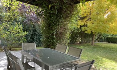 Venta de casa en Chacras de Coria