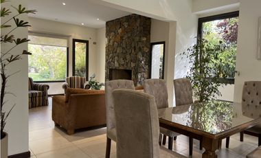 Venta de casa en Chacras de Coria