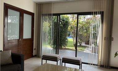 Venta de casa en Chacras de Coria