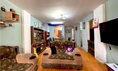 SE VENDE CASA EN VENTANILLA VILLA LOS REYES
