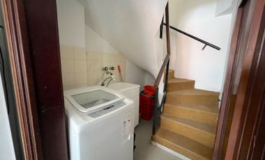 CASA EN ALQUILER CON DESTINO COMERCIAL, LA PLATA.