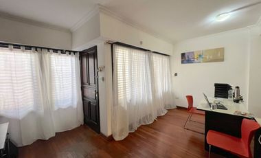 CASA EN ALQUILER CON DESTINO COMERCIAL, LA PLATA.