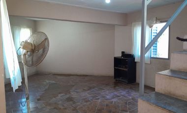 Duplex Venta Villa Catela 2/3 dormitorios y patio