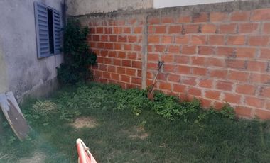 Duplex Venta Villa Catela 2/3 dormitorios y patio