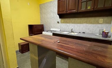 VENTA CASA 6 AMB.- MULTIFAMILIAR + PH INDEPENDIENT
