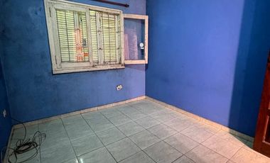 VENTA CASA 6 AMB.- MULTIFAMILIAR + PH INDEPENDIENT