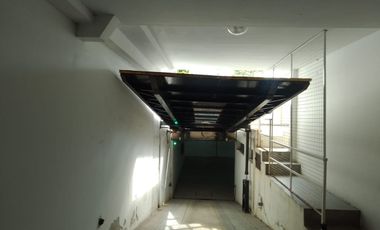 Cochera cubierta en Venta en La Plata