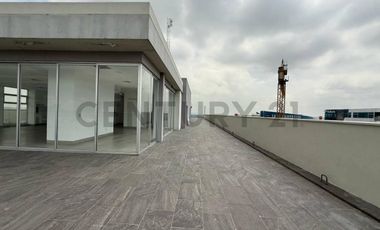 Alquiler de Local Comercial con Rooftop Sector Mall del Sol