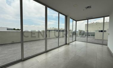 Alquiler de Local Comercial con Rooftop Sector Mall del Sol