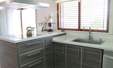 Chalet en alquiler en Castelar Sur