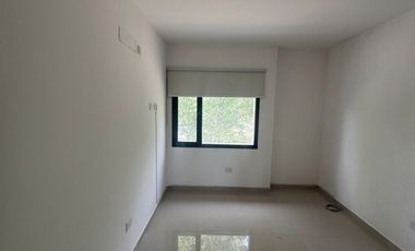 Casa en alquiler de 3 dormitorios c/ cochera en Los Naranjos