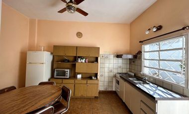 ALQUILER CASA 3 AMBIENTES TEMPERLEY