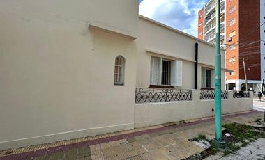 ALQUILER CASA 3 AMBIENTES TEMPERLEY