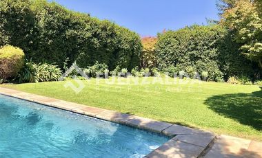 Casa en Venta en Calle Montano 3800