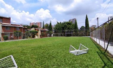ARRIENDO de CASAS en SABANETA