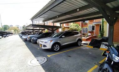 ARRIENDO de CASAS en SABANETA