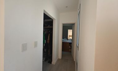Casa con pileta en Santa Guadalupe Pilar del Este