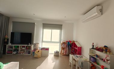 Casa con pileta en Santa Guadalupe Pilar del Este