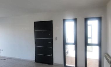Departamento en  alquiler a cuadras del centro de Neuquén