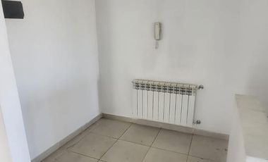 Departamento en  alquiler a cuadras del centro de Neuquén
