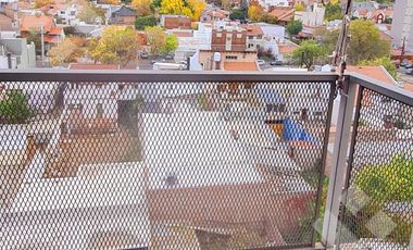 venta departamento 1 dorm con balcon. Tte Ibañez al 500