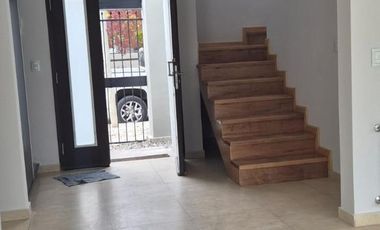 Alquiler amplia Casa 3 Dor. Z/Terrazas de Neuquen