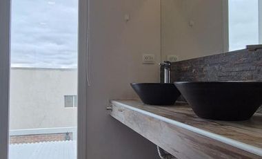 Alquiler amplia Casa 3 Dor. Z/Terrazas de Neuquen