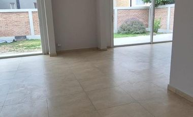 Alquiler amplia Casa 3 Dor. Z/Terrazas de Neuquen