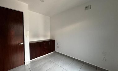 Casa en venta  en coto con acceso controlado.