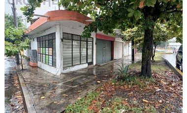 Propiedad en venta con 5 Locales y un departamento en col. Ejidal de Martínez de la Torre
