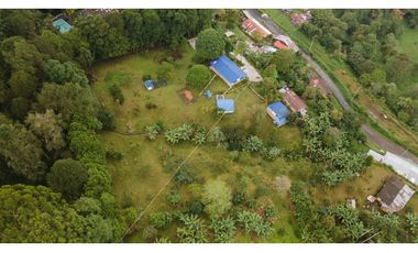 SE VENDE HERMOSA FINCA EN SASAIMA VEREDA LA VICTORIA