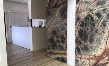 LOCAL / OFICINA EN RENTA POR PERIFÉRICO ORTIZ MENA EN CALLE 24
