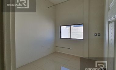 LOCAL / OFICINA EN RENTA POR PERIFÉRICO ORTIZ MENA EN CALLE 24