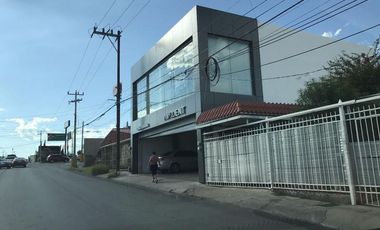 LOCAL / OFICINA EN RENTA POR PERIFÉRICO ORTIZ MENA EN CALLE 24