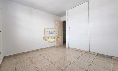 SE VENDE CASA EN BRISAS DEL GOLF CON UNA EXCELENTE UBICACION