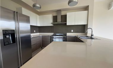 Alquiler de apartamento en Ph River Valley, Panamá Pacífico