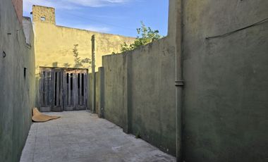 VENTA CASA 5 AMB PATIO COCHERA 4 AUTOS L.MIRADOR
