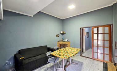 VENTA CASA 5 AMB PATIO COCHERA 4 AUTOS L.MIRADOR