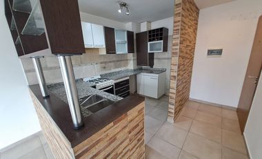 DEPARTAMANTO 2 AMB BALCÓN COCHERA AVELLANEDA