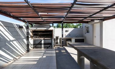 Venta dpto. 2 ambientes en San Martín. Permuta