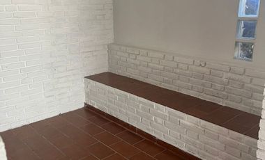CASA 3 DORMITORIOS CON PILETA - COSTA AZUL SUR