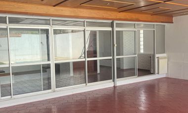 CASA 3 DORMITORIOS CON PILETA - COSTA AZUL SUR