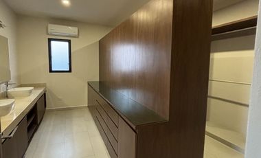 RENTO CASA CON VISTA AL LAGO EN CANCÚN QUINTANA ROO