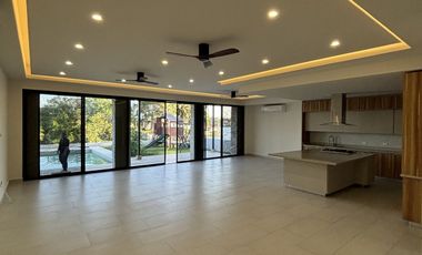 RENTO CASA CON VISTA AL LAGO EN CANCÚN QUINTANA ROO