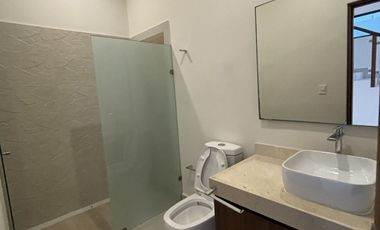 RENTO CASA CON VISTA AL LAGO EN CANCÚN QUINTANA ROO