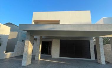 RENTO CASA CON VISTA AL LAGO EN CANCÚN QUINTANA ROO