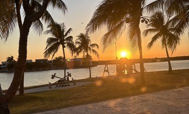 RENTO CASA CON VISTA AL LAGO EN CANCÚN QUINTANA ROO