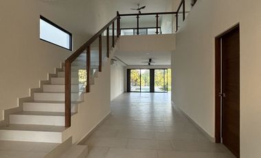 RENTO CASA CON VISTA AL LAGO EN CANCÚN QUINTANA ROO